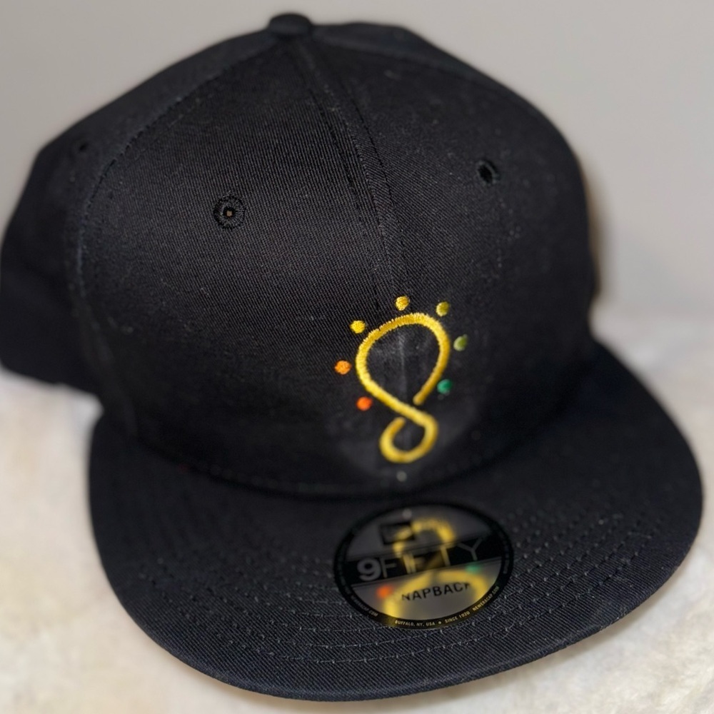 Era 9fifty Flat Snapback Hat Cap Logo 100% Cotton Infinity Logo Black Vtg